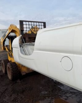 1999–2006 Chevy / GMC 8 Ft Long Bed – Rust Free OEM Takeoff