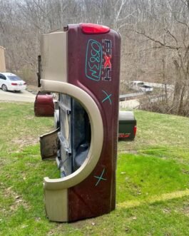 2011–2016 Ford Super Duty 6’9″ Short Bed