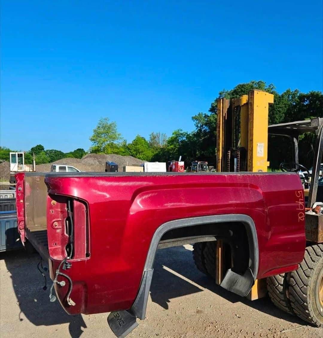 2014-2019 GMC Sierra 1500 2500 3500 HD 6’ 6” Short Bed - Image 3