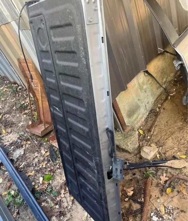 2019–2024 Dodge Ram TRX Complete Tailgate - Image 3